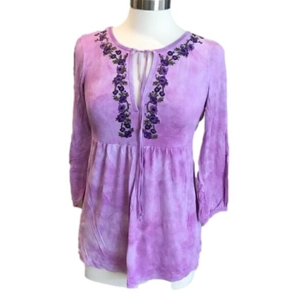 BOHEMIAN EMBROIDERY BLOUSE SIZE MEDIUM - Picture 1 of 6